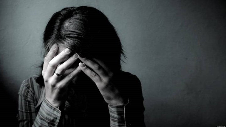 «Εθνικό καθήκον» ο βιασμός κοριτσιών που φορούν σκισμένα τζιν – Βίντεο